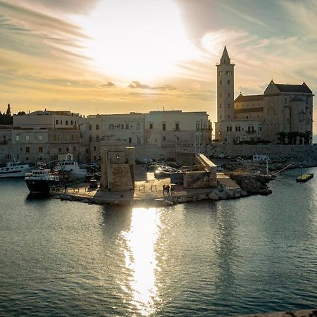 Elena 39 Panzió Trani Kültér fotó