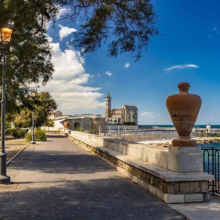 Elena 39 Panzió Trani Kültér fotó